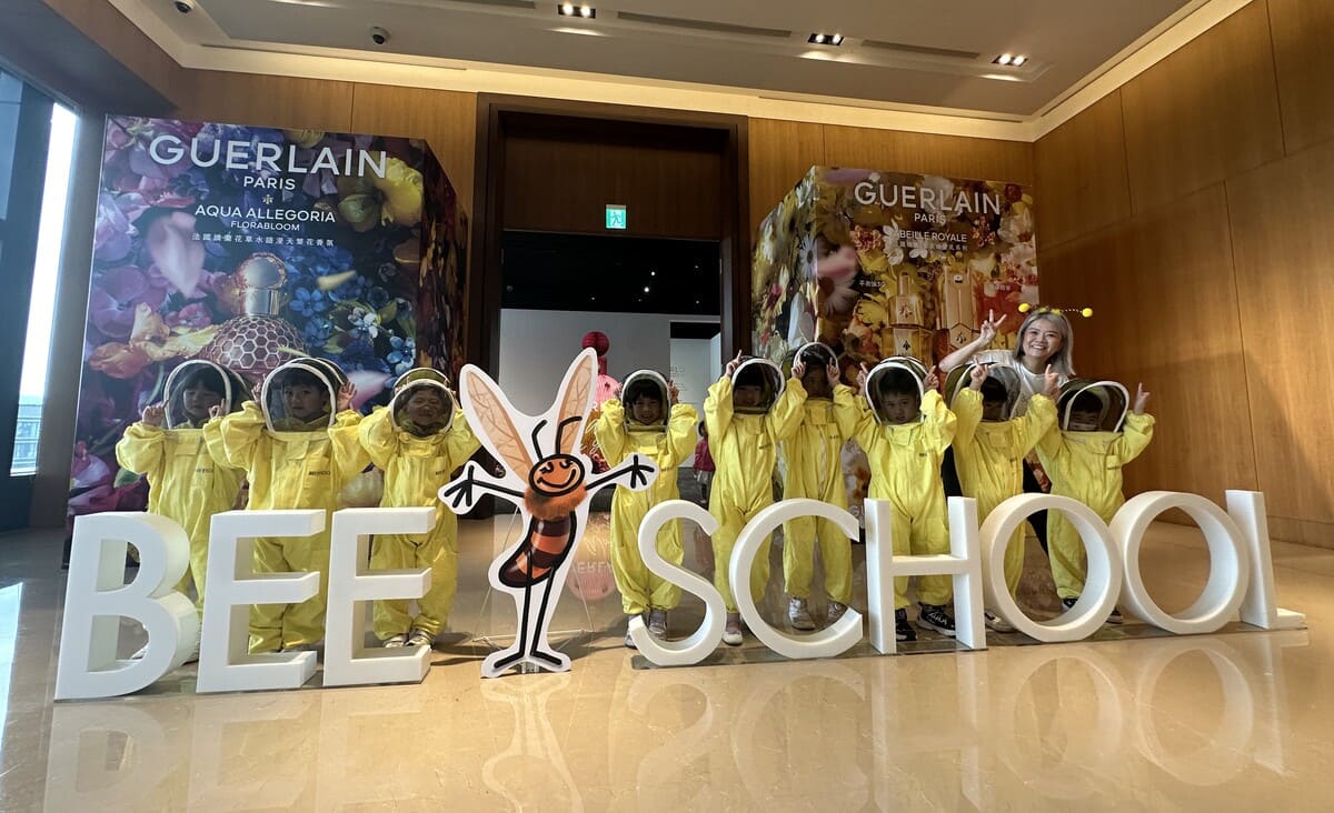  数千匹のミツバチがエバーリッチに ゲランとの連携で環境教育を推進