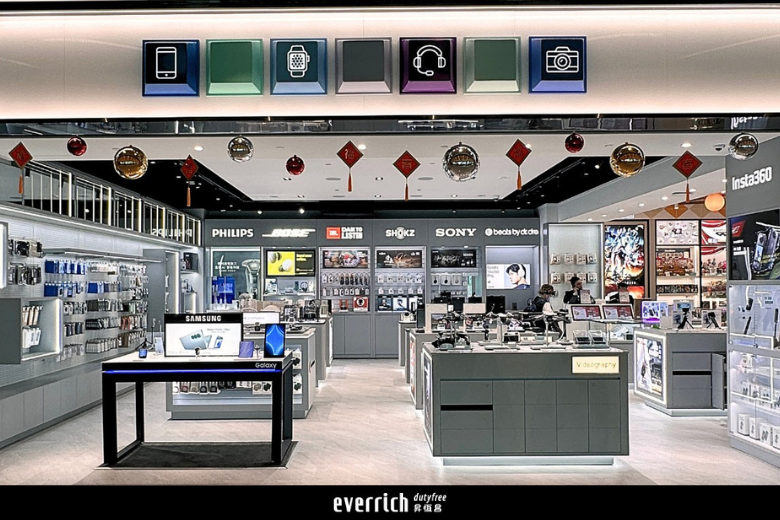 桃園機場第二航廈C7 3C店&C8玩具店全新開幕