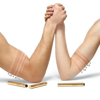 TOUCHE ECLAT RADIANT TOUCH超模聚焦明采筆