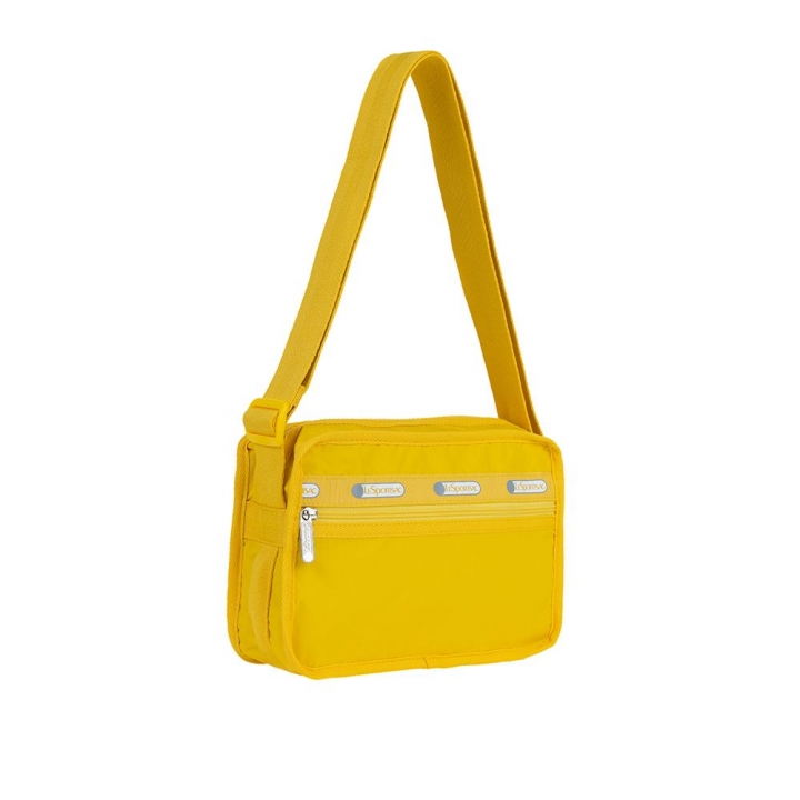 CLASSIC CUBE CROSSBOCLASSIC CUBE CROSSBODY 經典方形斜背包 -復古檸檬黃