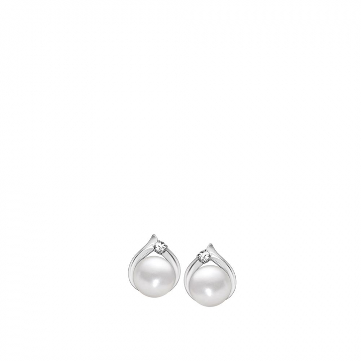 Cultured Pearl Earrings珍珠耳環