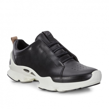 ECCO愛步 BIOM C休閒鞋