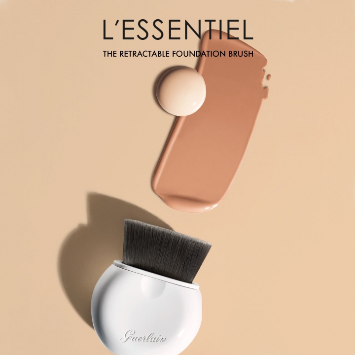 L'ESSENTIEL RETRACTABLE FOUNDATION BRUSH亮顏裸光天然竹炭無痕粉底刷