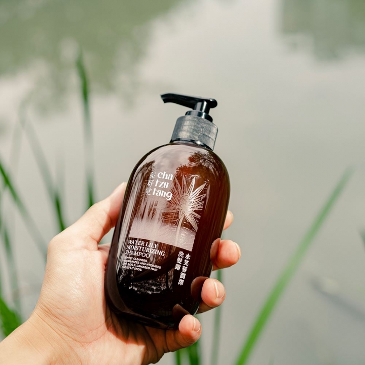 WATER LILY MOISTURIZING SHAMPOO茶籽堂｜水芙蓉潤澤洗髮露【中性、乾性頭皮適用】