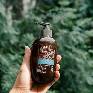 TAIWAN INCENSE CEDAR LEAF BALANCING BODY WASH茶籽堂|肖楠葉平衡沐浴露【油性、混合性肌膚適用】