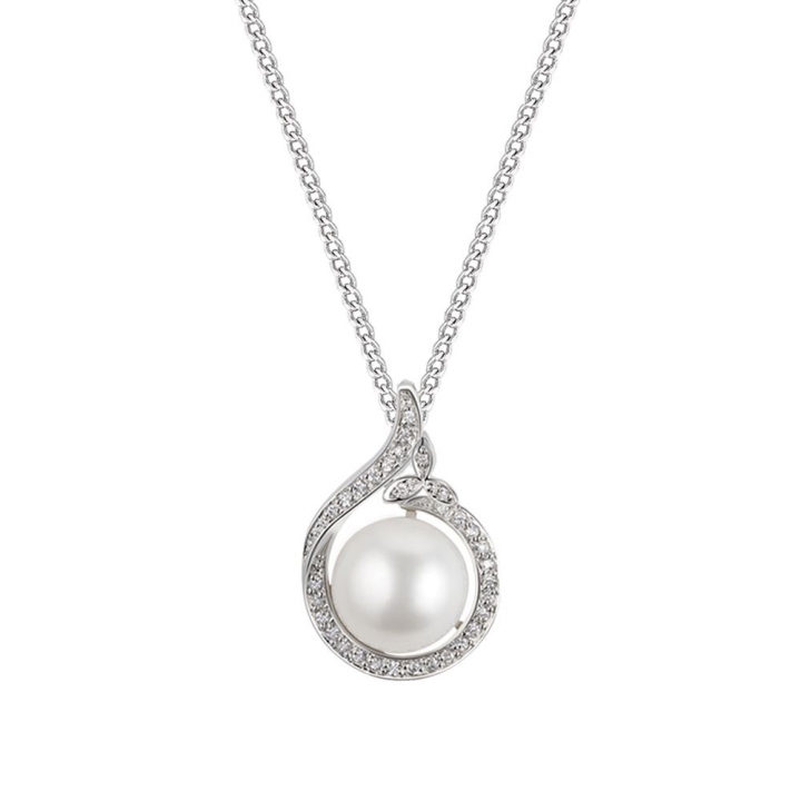 Cultured Pearl Necklace珍珠項鏈