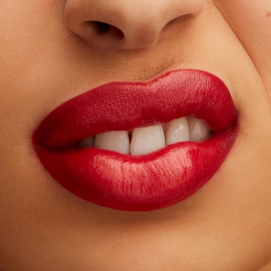 M.A.C LUSTREGLASS LIPSTICKM.A.C 超水感持色水唇膏