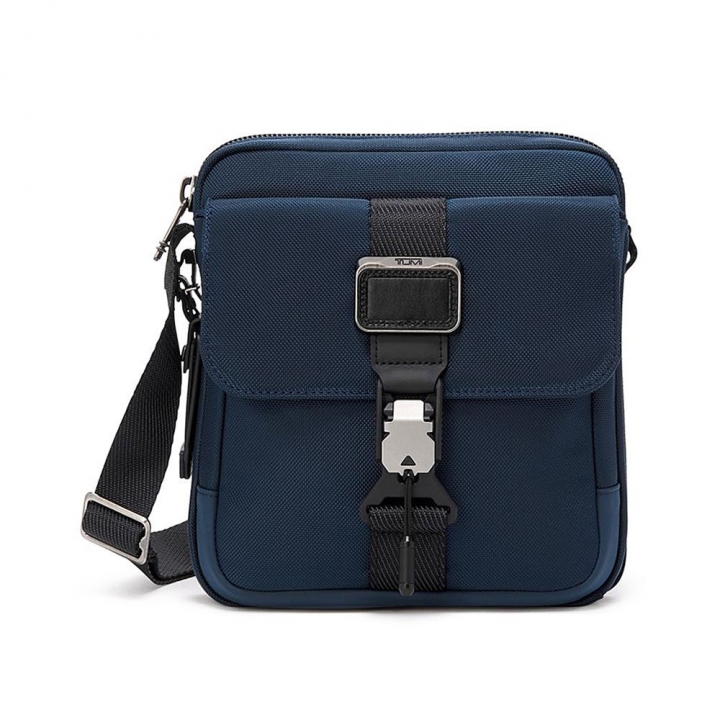Tumi alpha on sale bravo barksdale crossbody