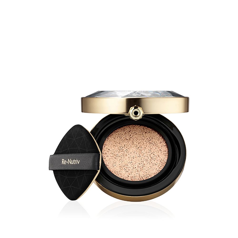 ESTEE LAUDER 白金級鑽光精華氣墊粉餅