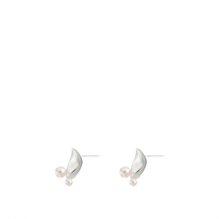 Pennywort Pearl Silver EarringPENNYWORT葉畔銀色珍珠耳環