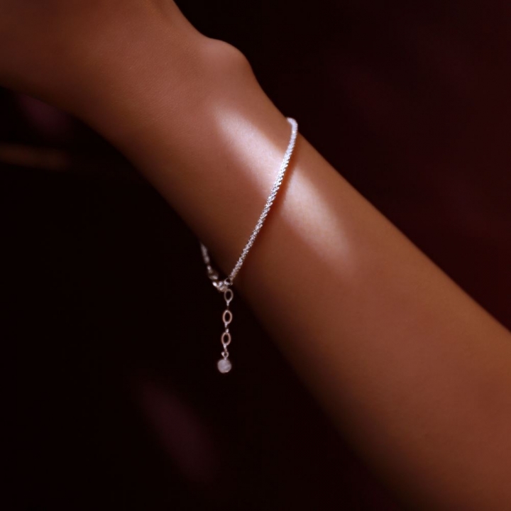 Classic Silver Moonstone BraceletCLASSIC925 純銀月光石閃爍手鏈