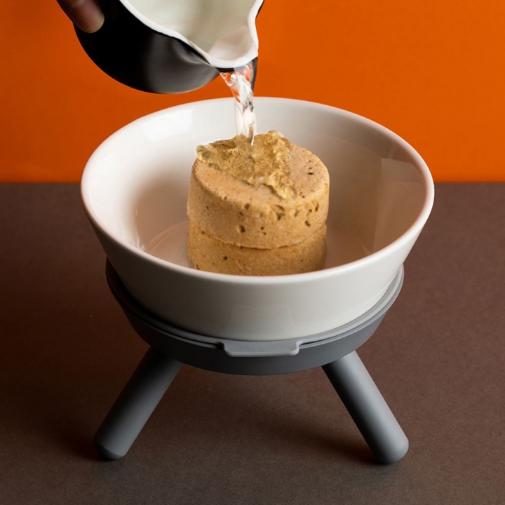 Beef and Chicken
Adult (1-7 years old)
15 grams成齡喵食 牧牛燉雞15g