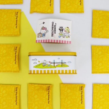  Sanrio三麗鷗｜免稅獨家Hello Kitty 台灣特色茗茶馬口鐵盒造型 凍頂烏龍茶