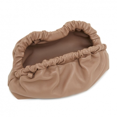 M Cloud Clutch-BISCOTTOM Cloud Clutch 手拿包 -BISCOTTO-餅乾淺棕
