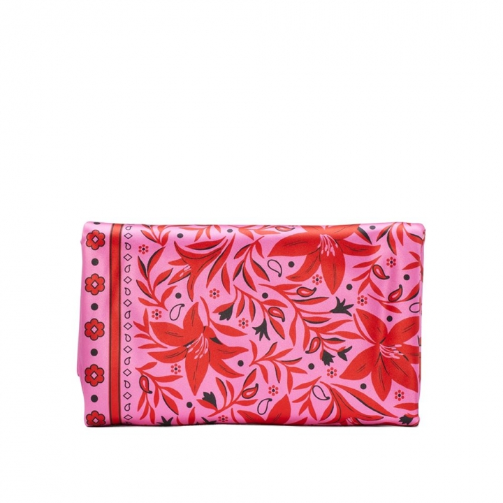 FOLD BANDANA PRINTED FABRIC CLUTCHFOLD肩背包