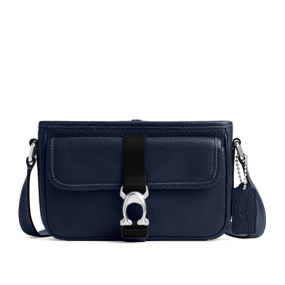 Coach BECK 輕薄斜背包