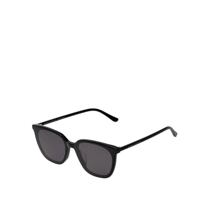 Sunglasses太陽眼鏡