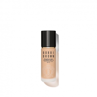WEIGHTLESS SKIN FOUNDATION SPF 15霧光持久粉底液 SPF 15 PA++