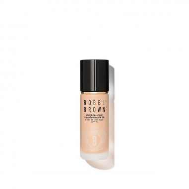 WEIGHTLESS SKIN FOUNDATION SPF 15霧光持久粉底液 SPF 15 PA++