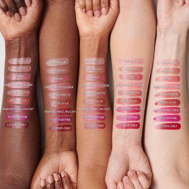 MAC Macximal Sleek Satin Lipstick CENTRE OF ATTENTION 3.5gMACXIMAL極自我緞光唇膏