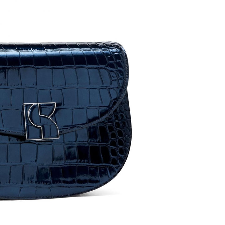 DAKOTA METALLIC CROC EMBOSSED LEATHER MEDIUM SADDLE BAGDAKOTA肩背包