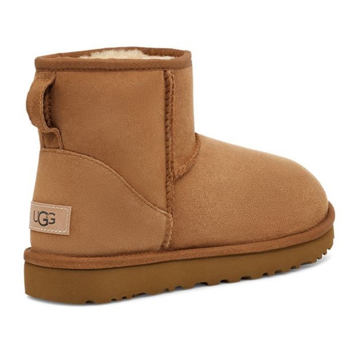 UGG｜Women's Classic Mini II 防潑水輕量雪靴 栗子棕UGG｜Women's Classic Mini II 防潑水輕量雪靴 栗子棕