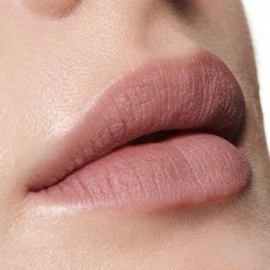 POWDER KISS LIQUID LIPCOLOUR絲柔粉霧唇釉