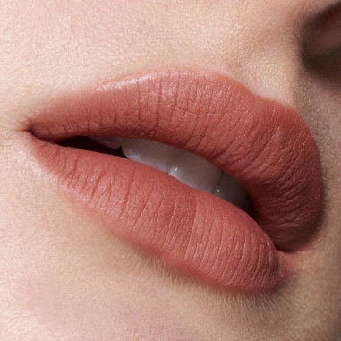 POWDER KISS LIQUID LIPCOLOUR絲柔粉霧唇釉