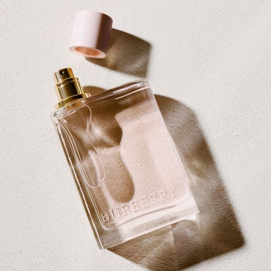 Burberry Her, Eau de Parfum For Women博柏利花與她淡香精