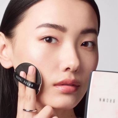 SHEER FINISH BLURRING POWDER -PEARL PINK大理石粉嫩蜜粉餅