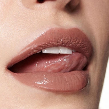 M.A.C LUSTREGLASS LIPSTICKM.A.C 超水感持色水唇膏