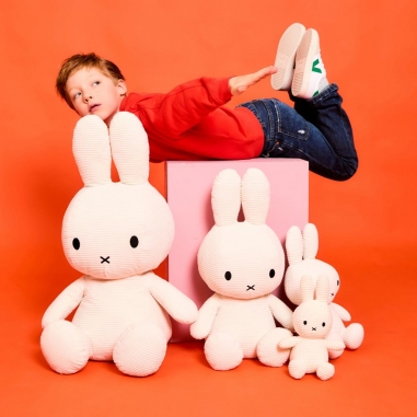 Miffy ECO Corduroy Offwhite - 33 cmBON TON TOYS|Miffy米菲兔ECO燈芯絨填充玩偶-白 33cm