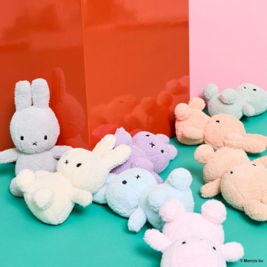 Miffy Terry Peach - 23 cmBON TON TOYS|Miffy米菲兔填充玩偶-桃 23cm