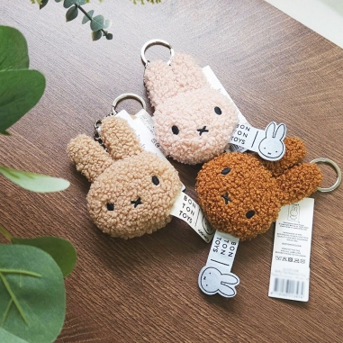BON TON TOYS|Miffy米菲兔環保填充鑰匙圈-粉10cmBON TON TOYS|Miffy米菲兔環保填充鑰匙圈-粉10cm