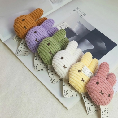 BON TON TOYS|Miffy拍拍米菲兔ECO燈芯絨鑰匙圈-白 10cmBON TON TOYS|Miffy拍拍米菲兔ECO燈芯絨鑰匙圈-白 10cm