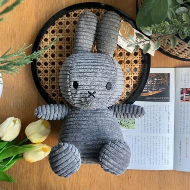 Miffy米菲兔ECO燈芯絨填充玩偶-灰 23cm荷蘭 BON TON TOYS｜Miffy米菲兔ECO燈芯絨填充玩偶-灰 23cm