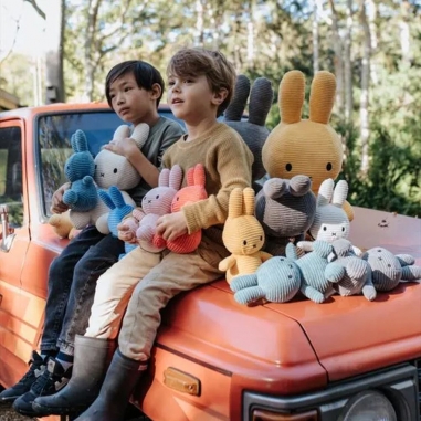 Miffy米菲兔ECO燈芯絨填充玩偶-飛行藍 23cm荷蘭 BON TON TOYS|Miffy米菲兔ECO燈芯絨填充玩偶-飛行藍 23cm
