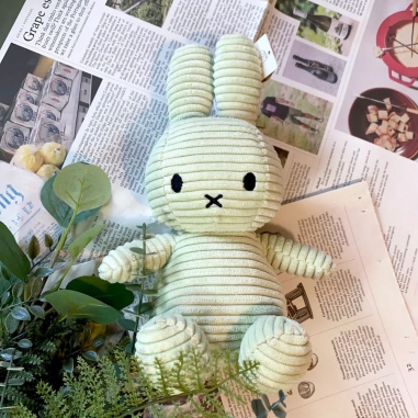 BON TON TOYS|Miffy米菲兔ECO燈芯絨填充玩偶-薄荷綠 23cmBON TON TOYS|Miffy米菲兔ECO燈芯絨填充玩偶-薄荷綠 23cm