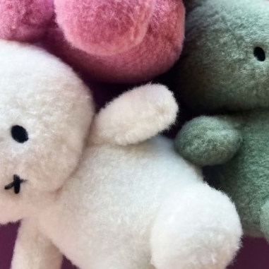 BON TON TOYS|Miffy米菲兔ECO棉填充玩偶-開心果 23cmBON TON TOYS|Miffy米菲兔ECO棉填充玩偶-開心果 23cm