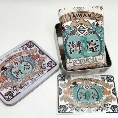 WEISS TAIWAN TOTE木子創意|手提袋鐵盒明信片組 珍愛台灣