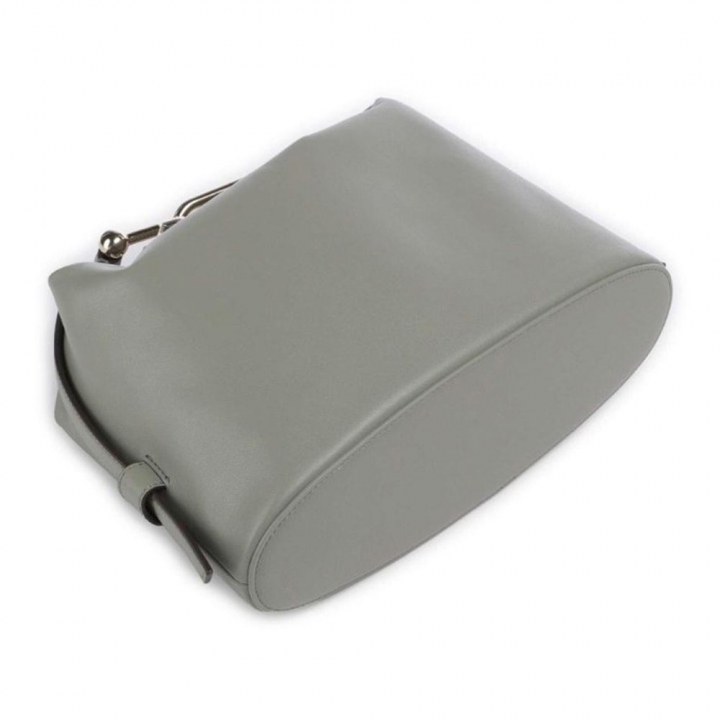 FURLA NUVOLA M HOBOFURLA NUVOLA 中型HOBO包