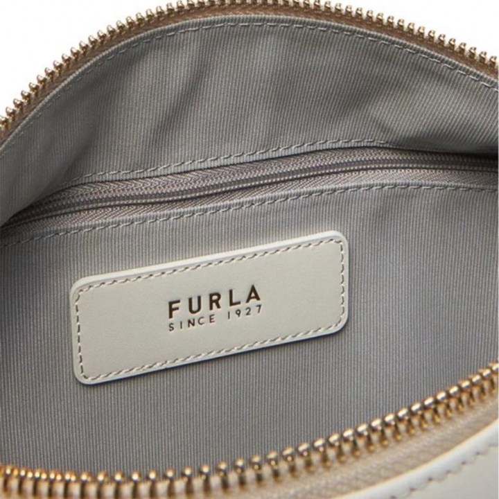 FURLA NUVOLA M HOBOFURLA NUVOLA 中型HOBO包