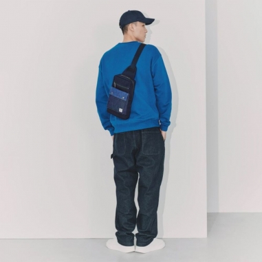 SLING BAGPATCH WORK單肩包