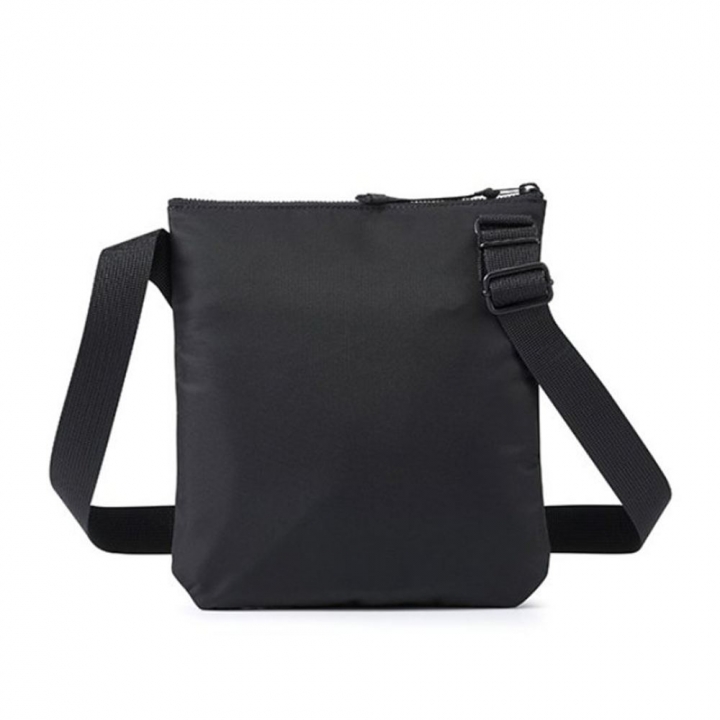 SHOULDER BAGBUNK斜背包