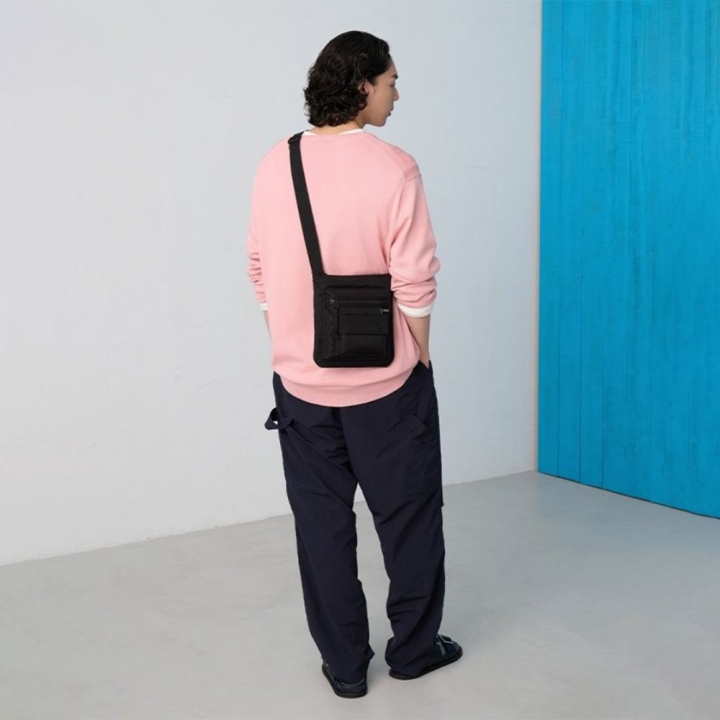 SHOULDER BAGBUNK斜背包