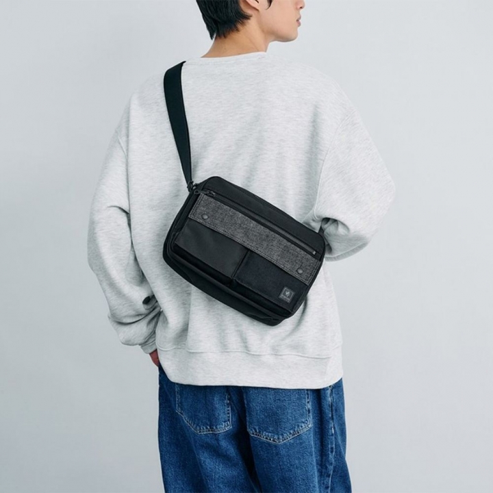 SHOULDER BAGPATCH WORK肩背包
