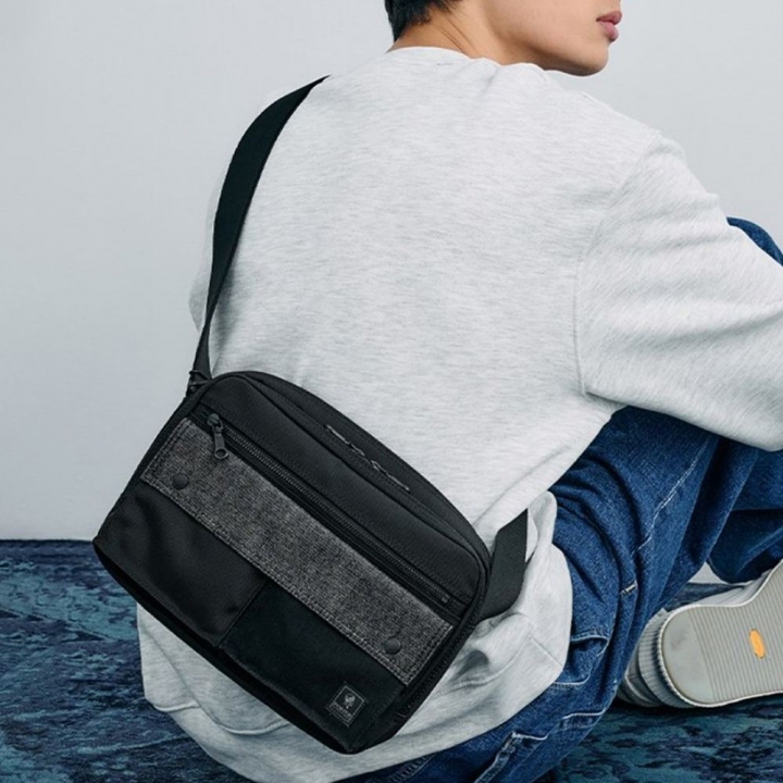 SHOULDER BAGPATCH WORK肩背包