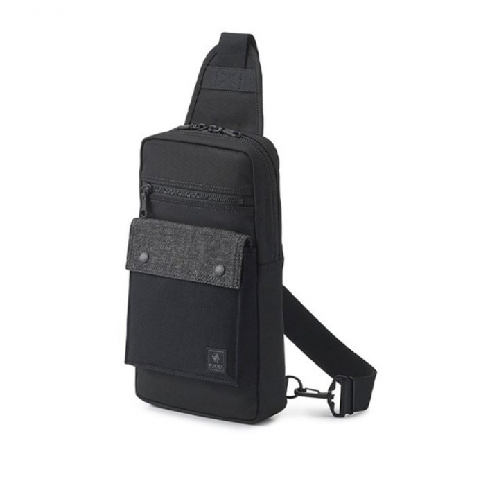 SLING BAGPATCH WORK單肩包