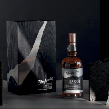 Glenfarclas1988 34YO 0.7Glenfarclas1988 34YO 0.7純麥威士忌
