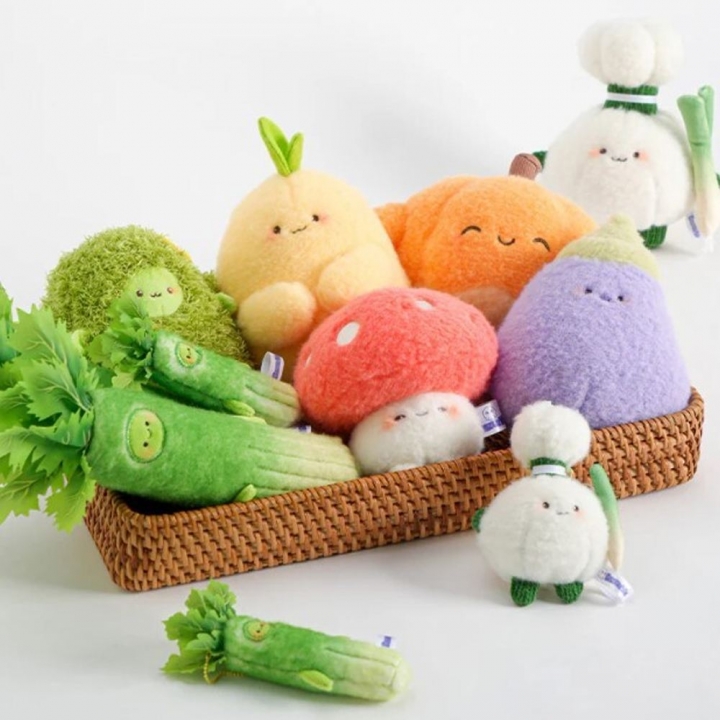 Bazuuyu 芭爪娛｜蔬菜家族 食材毛絨玩具可愛擺件 蘿麗絨毛 8cm
